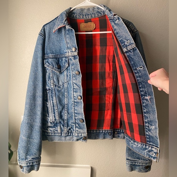 Vintage Levi Flannel Denim Jacket (M) - Picture 2 of 4